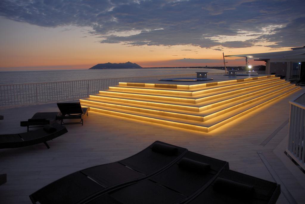 Grand Hotel L'Approdo Terracine Extérieur photo